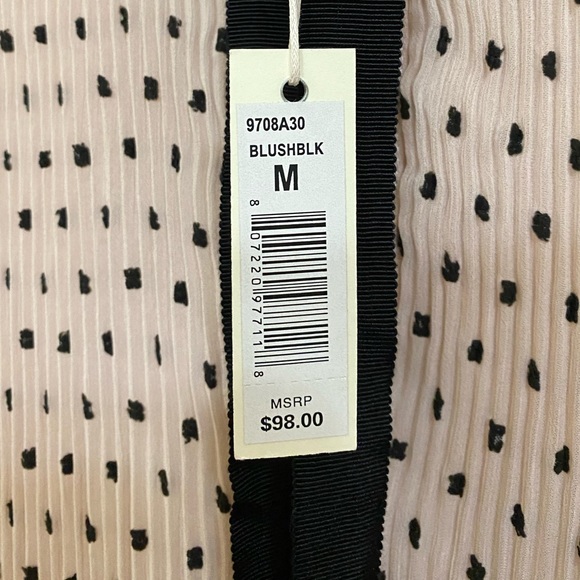 Beautiful Max Studio Blush & Black High Collared Blouse - Picture 9 of 9